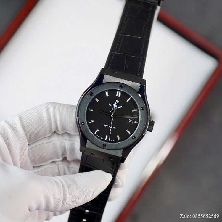 dong-ho-hublot-full-den-2025 (2)