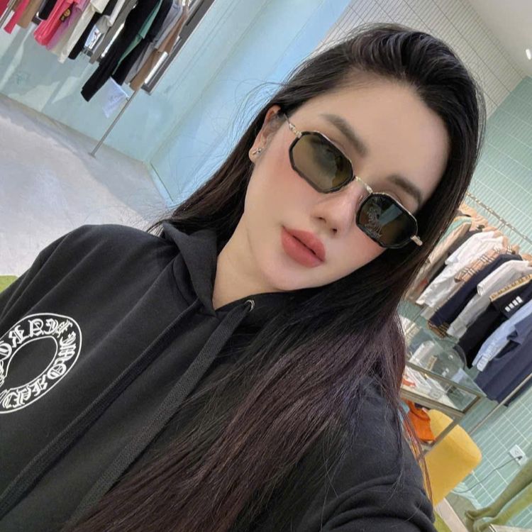 gong-kinh-can-chrome-hearts-unisex-2025 (2)