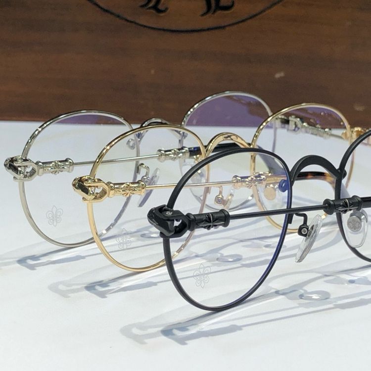 gong-tron-nam-nu-chrome-hearts (5)