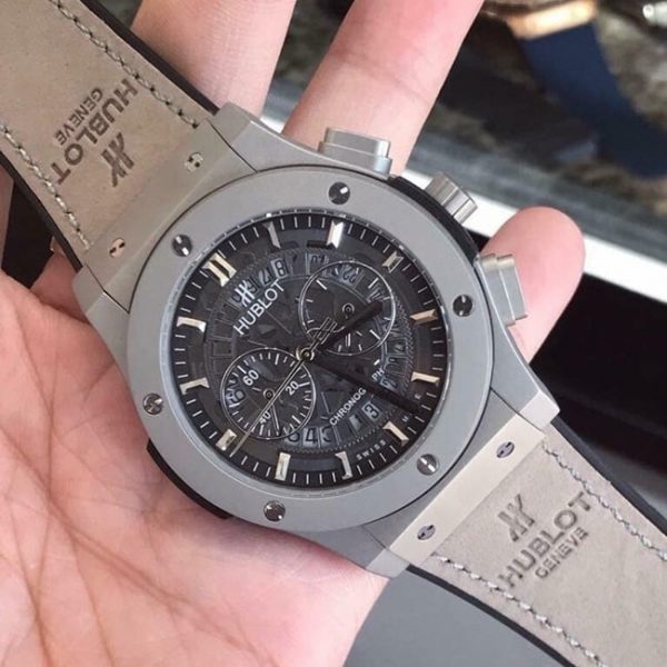 xem-dong-ho-nam-hublot