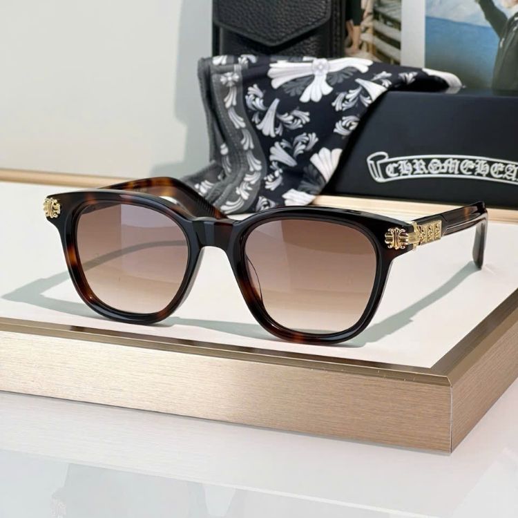 kinh-nam-hang-hieu-chrome-heart (9)