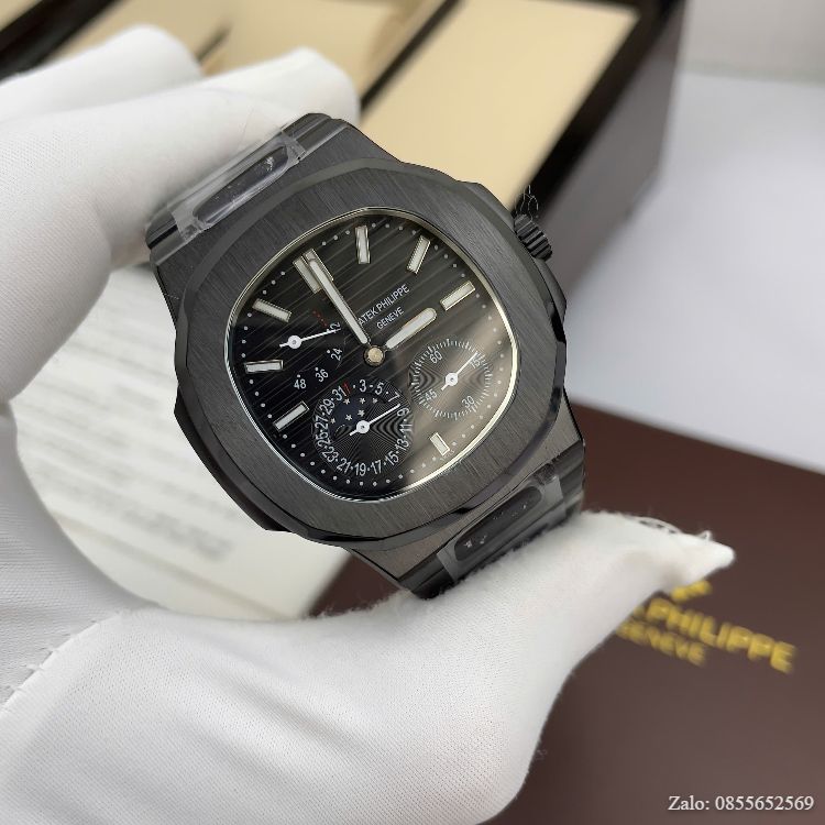 mau-dong-ho-dep-patek-philippe-2025 (7)