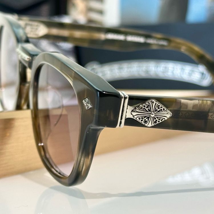 mat-kinh-can-nam (3)