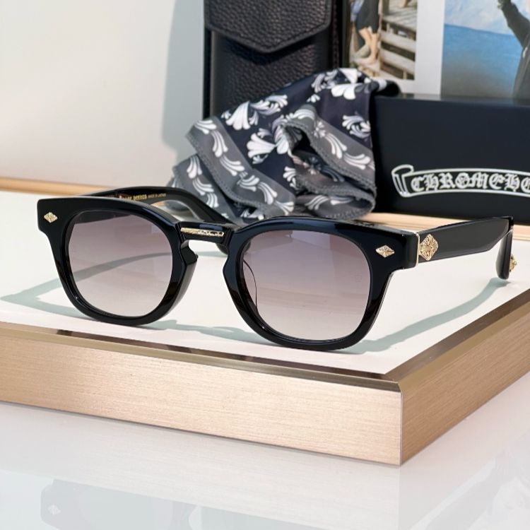 mat-kinh-can-nam (9)