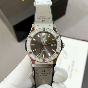 dong-ho-hublot-gia-re-may-nhat (7)