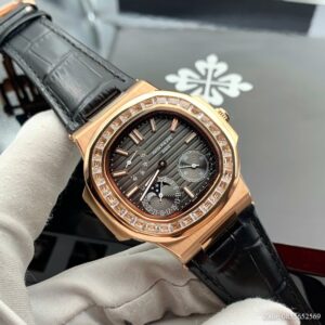 dong-ho-patek-philippe-nautilus-2025 (5)