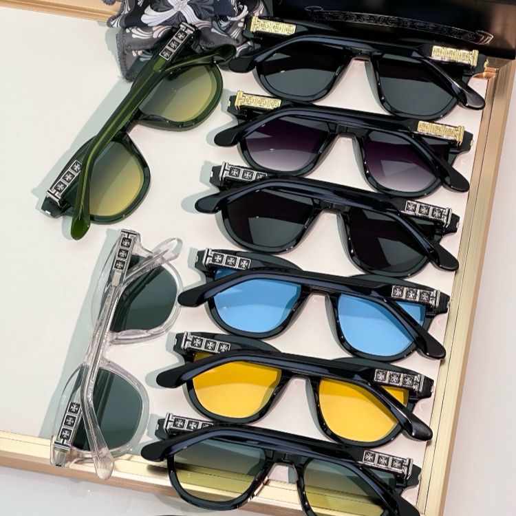 kinh-chrome-heart-sieu-cap (1)