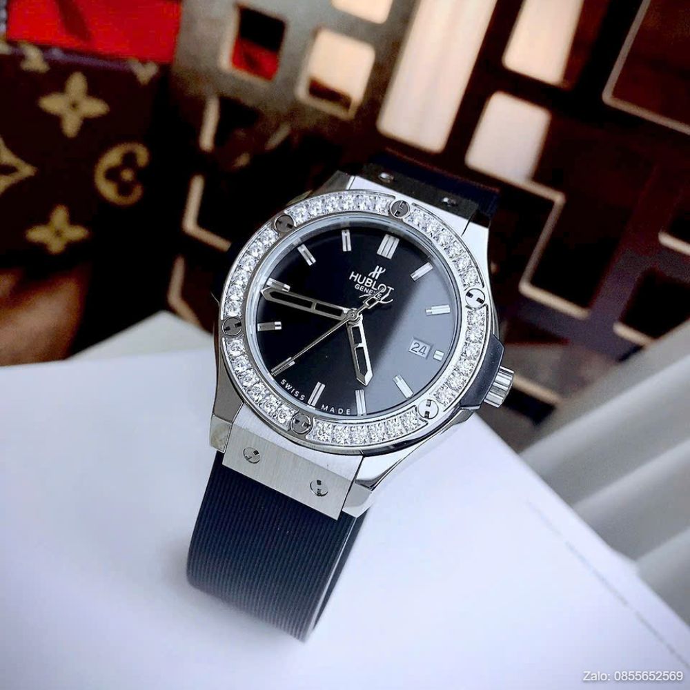 dong-ho-hublot-nu-vien-da (4)