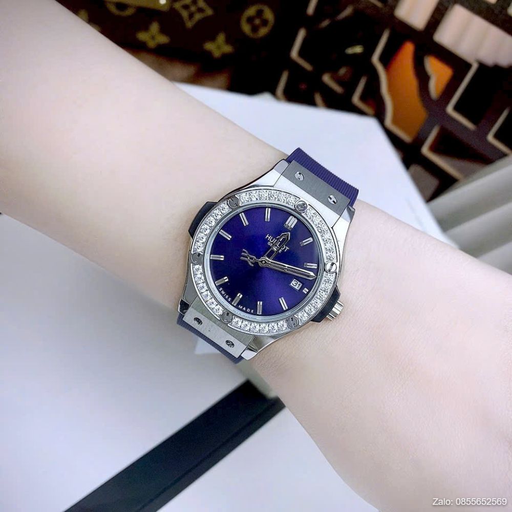 dong-ho-hublot-nu-vien-da (9)