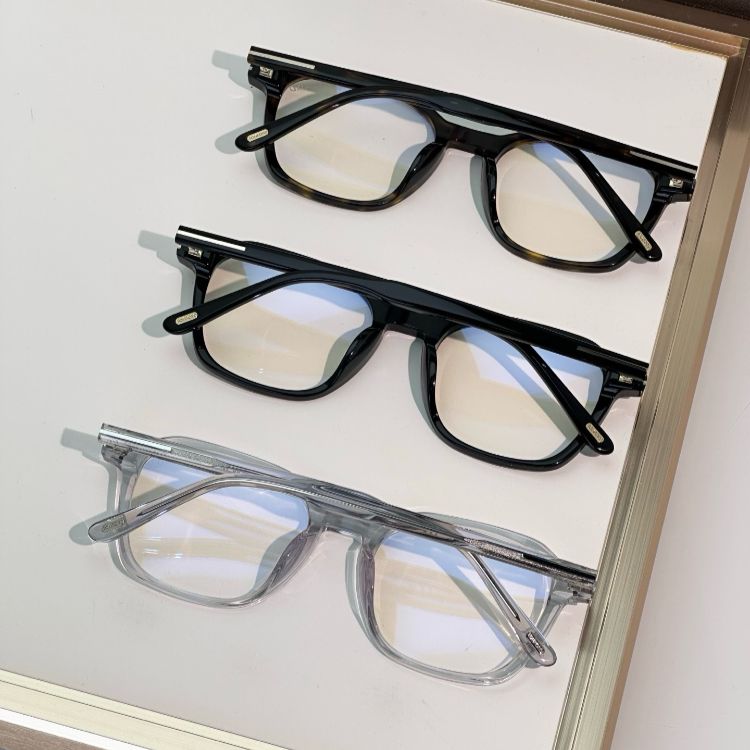 mau-kinh-can-dep (7)