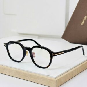 kinh-can-nam-dep (5)