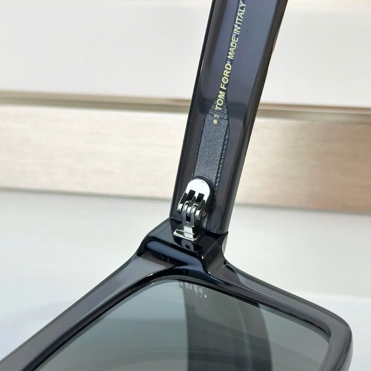 tomford (2)