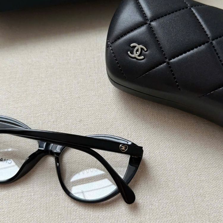 gong-kinh-can-nu-chanel-2 (3)