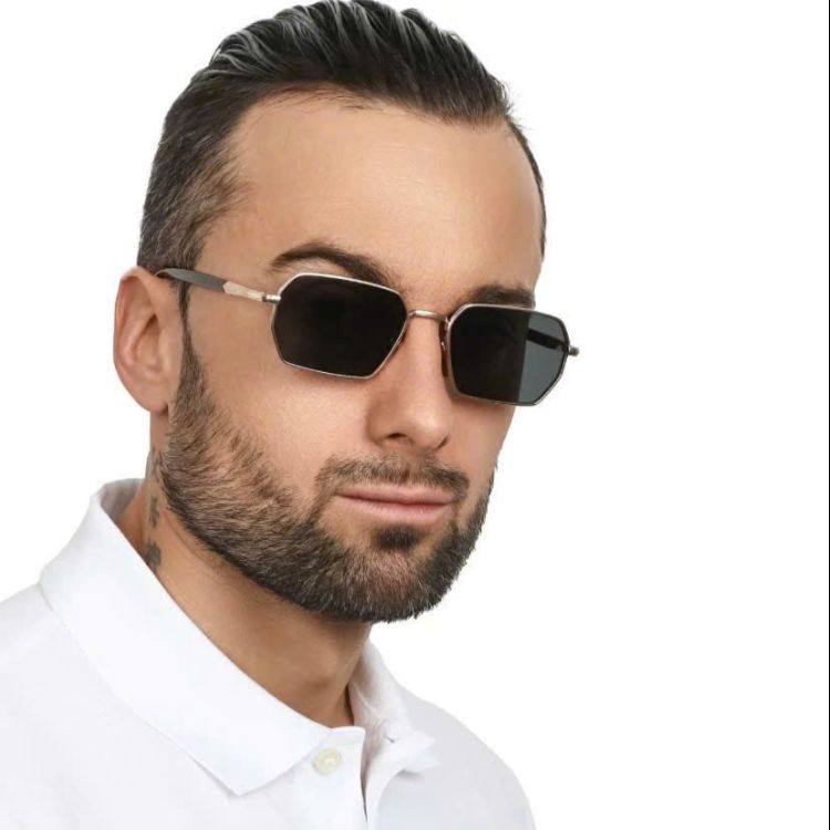 kinh-mat-nam-david-beckham-2025 (7)
