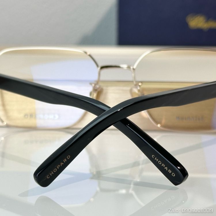 titanium-nguyen-chat (1)