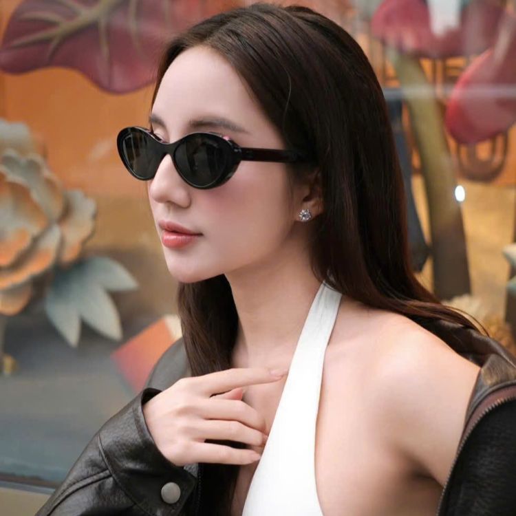 kinh-nu-thoi-trang-chanel (6)