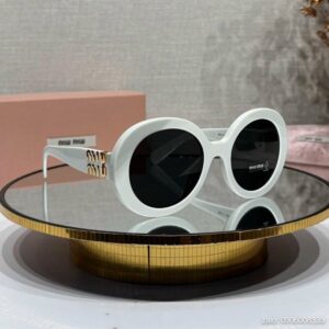 mat-kinh-thoi-trang-nu-miu-miu