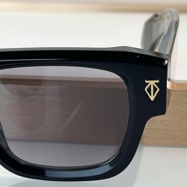 kinh-thoi-trang-nam-thenri (8)