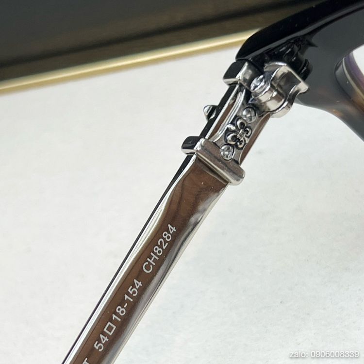 kinh-mat-vuong-chrome-hearts (13)