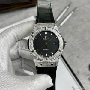 dong-ho-hublot-rep-kham-da-3