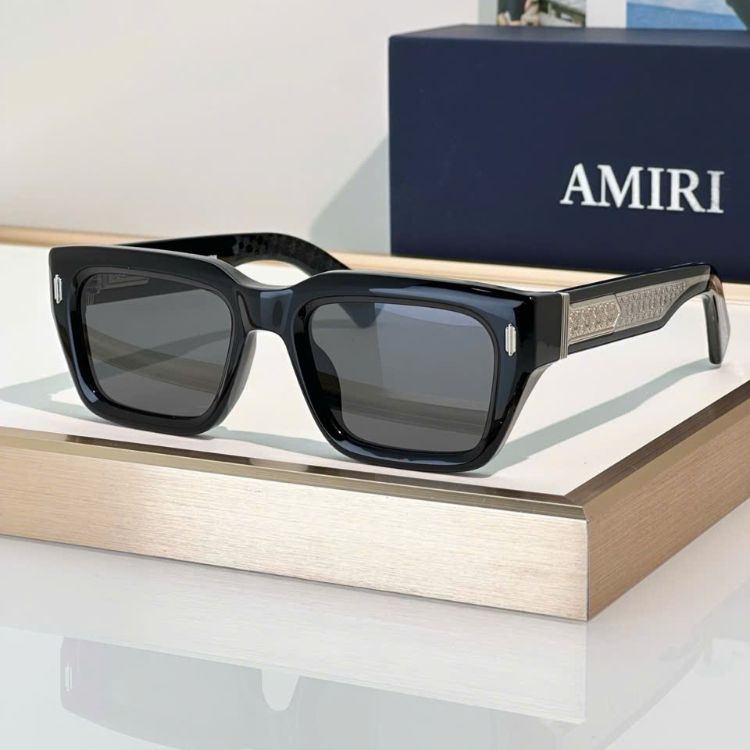 inh-mat-hieu-jacques-marie-mage