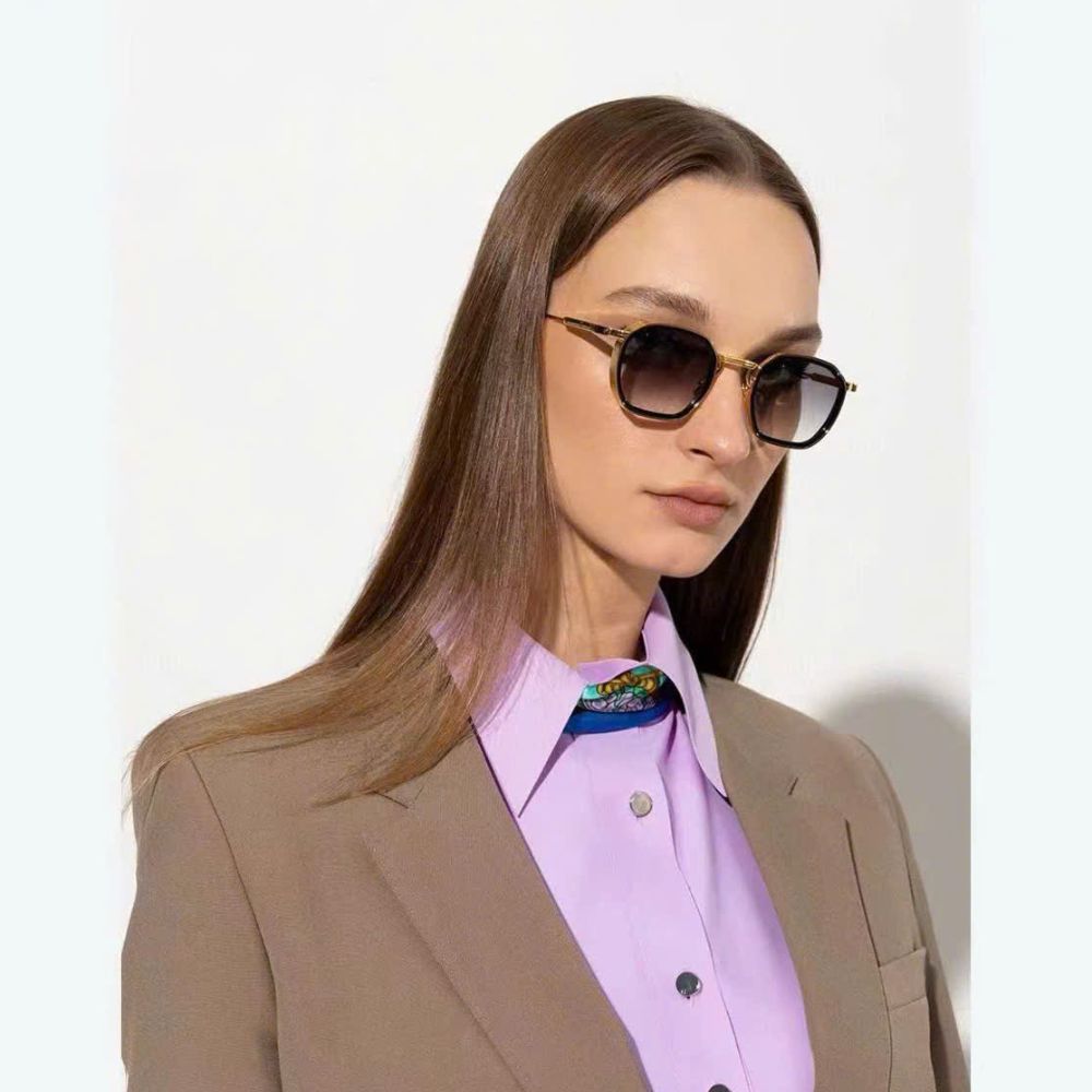 kinh-mat-thoi-trang-john-dalia (5)