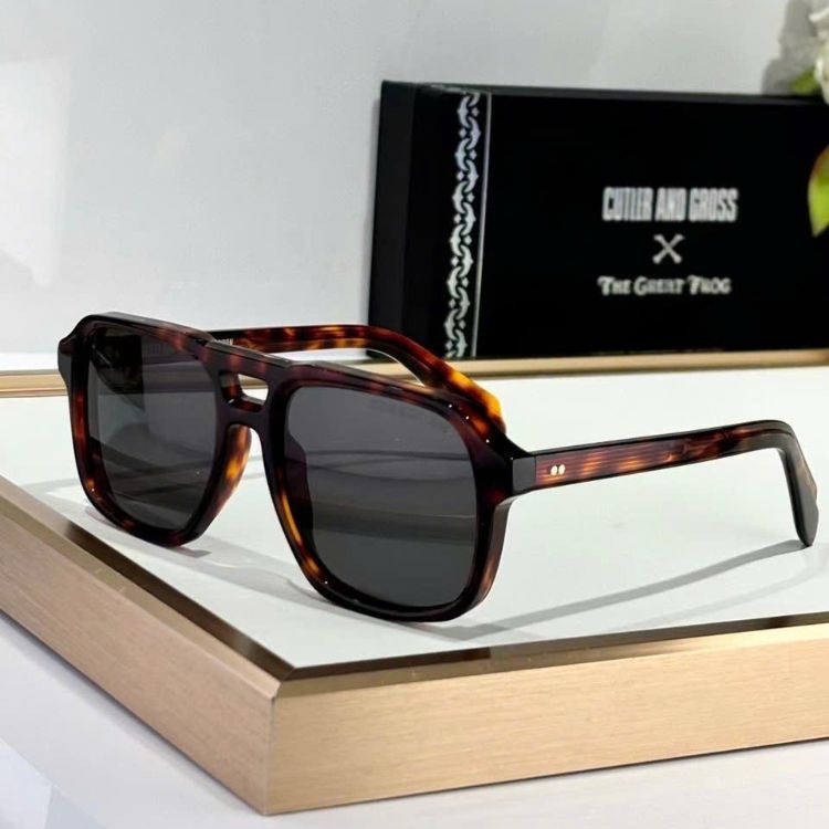 kinh-thoi-trang-cutler-and-gross (9)