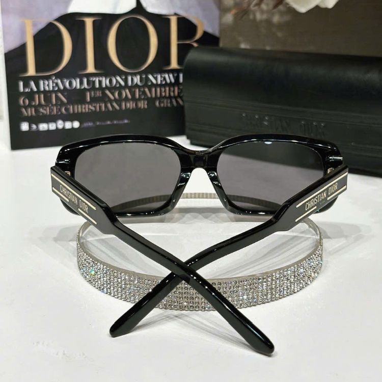 kinh-thoi-trang-dior (4)